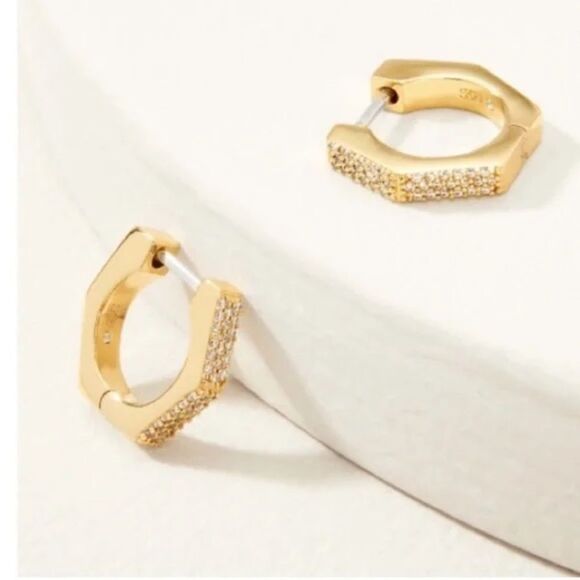 Stella & Dot Jewelry - Stella & Dot Reversible Hardware Huggies - Gold & Clear